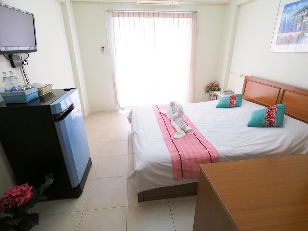 Thanapa Place Bangkok Chambre photo