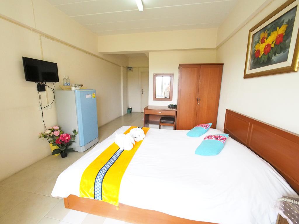Thanapa Place Bangkok Chambre photo